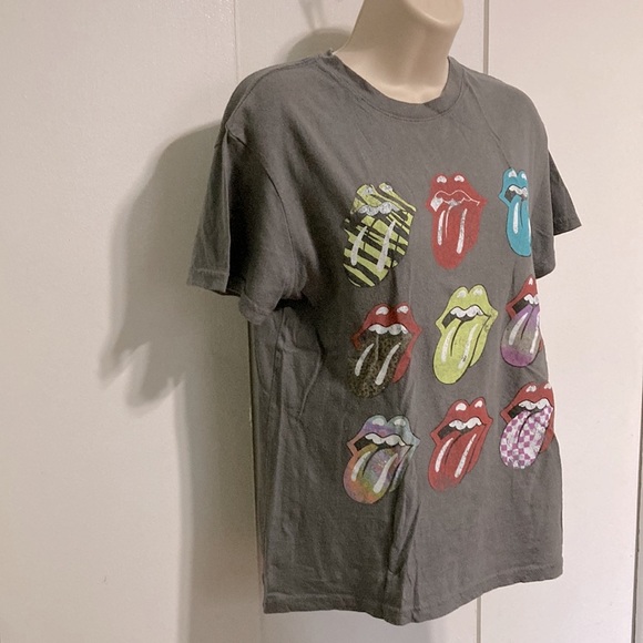 ROLLING STONES Band Tee Grey Graphic Tee Tshirt Tongue Hot Lips Gray Womens XS - Picture 3 of 14